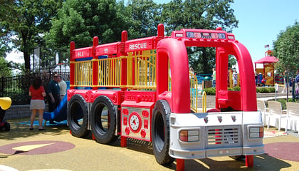 Deicke Discovery Zone Playground